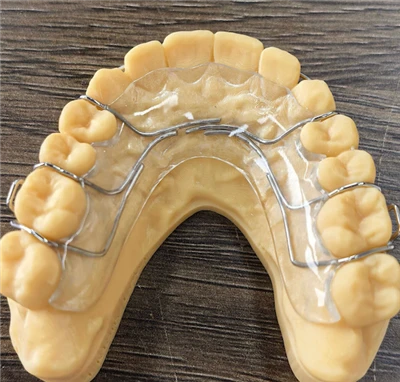 Reliable Hawley Retainer